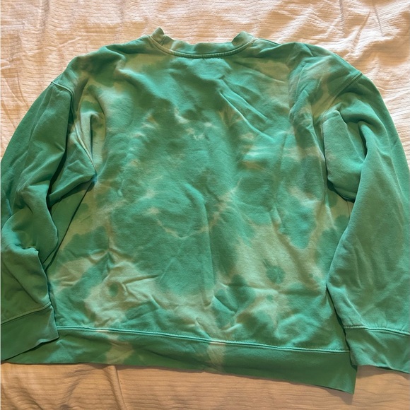 H&M green tie dye sweatshirt - Picture 2 of 4